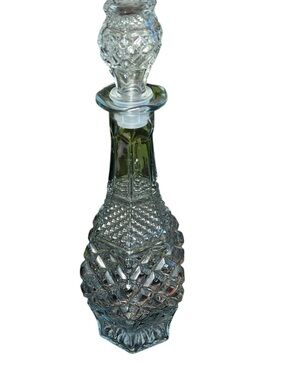 Cut Glass Decanter with Faceted Stopper - Clear